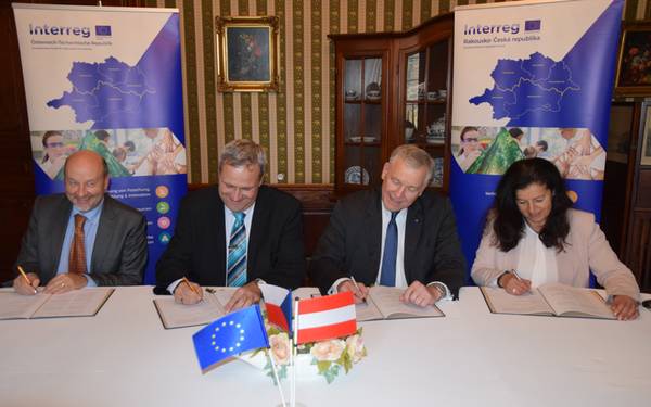Česká republika stvrdila budoucnost přeshraniční spolupráce s Rakouskem